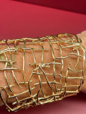 Bracciale alla schiava “Mirò” in bronzo con bagno oro giallo 18 kt