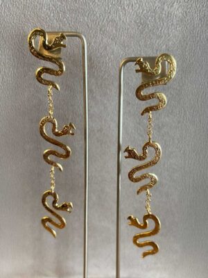 Orecchino “Draghetto” in bronzo giallo con bagno oro 18 kt