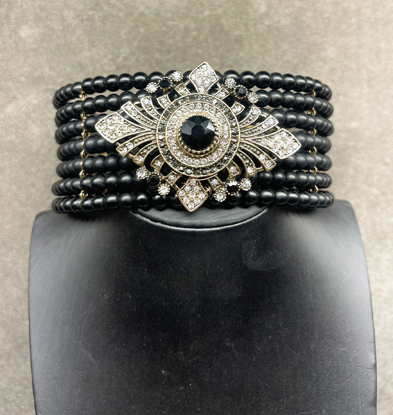 Collarino in onice lucido